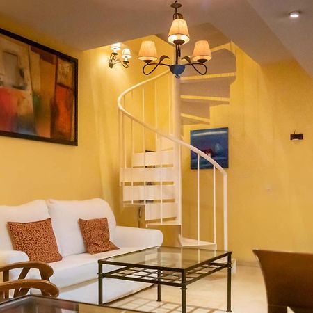 Apartamento Lirio Donkey Sevilla Buitenkant foto